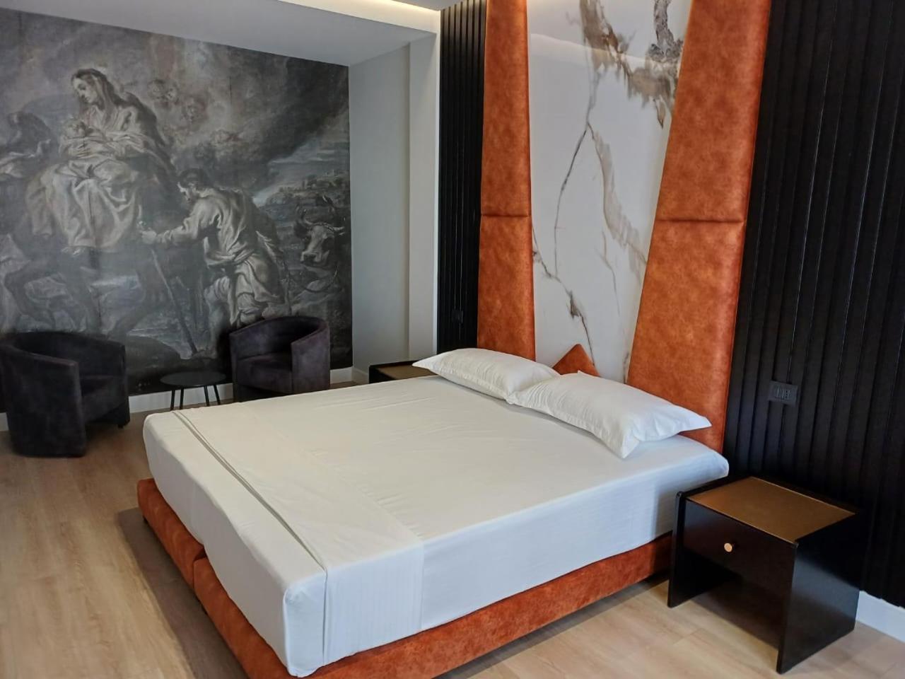 Oxygen Boutique Hotel Tirana Kültér fotó