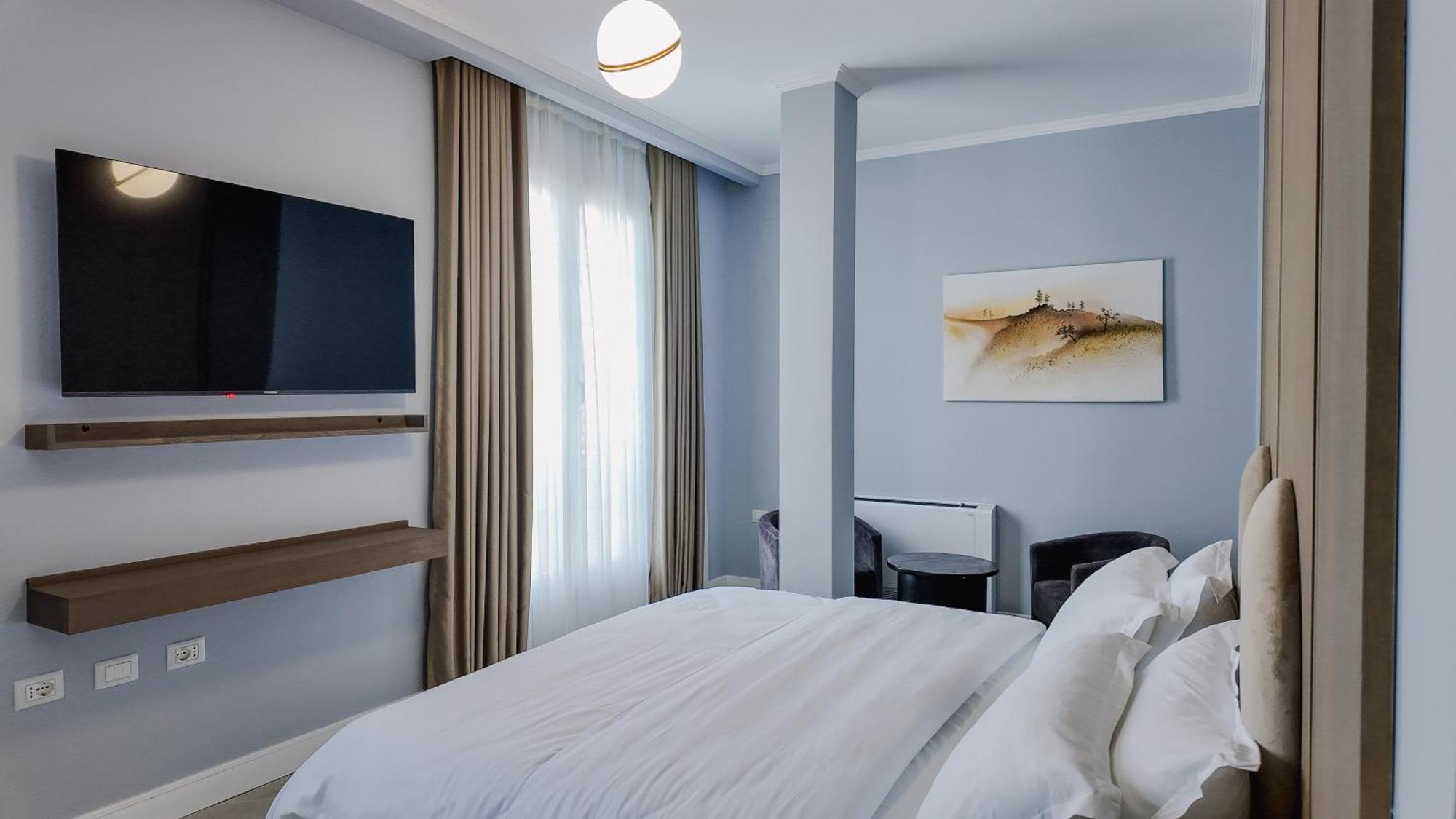 Oxygen Boutique Hotel Tirana Kültér fotó