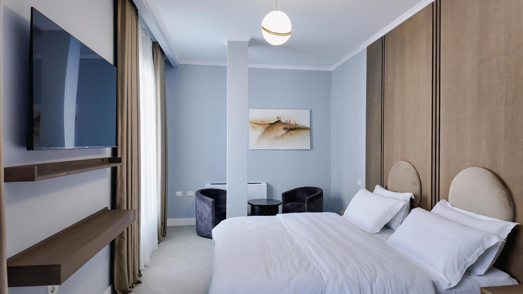 Oxygen Boutique Hotel Tirana Kültér fotó